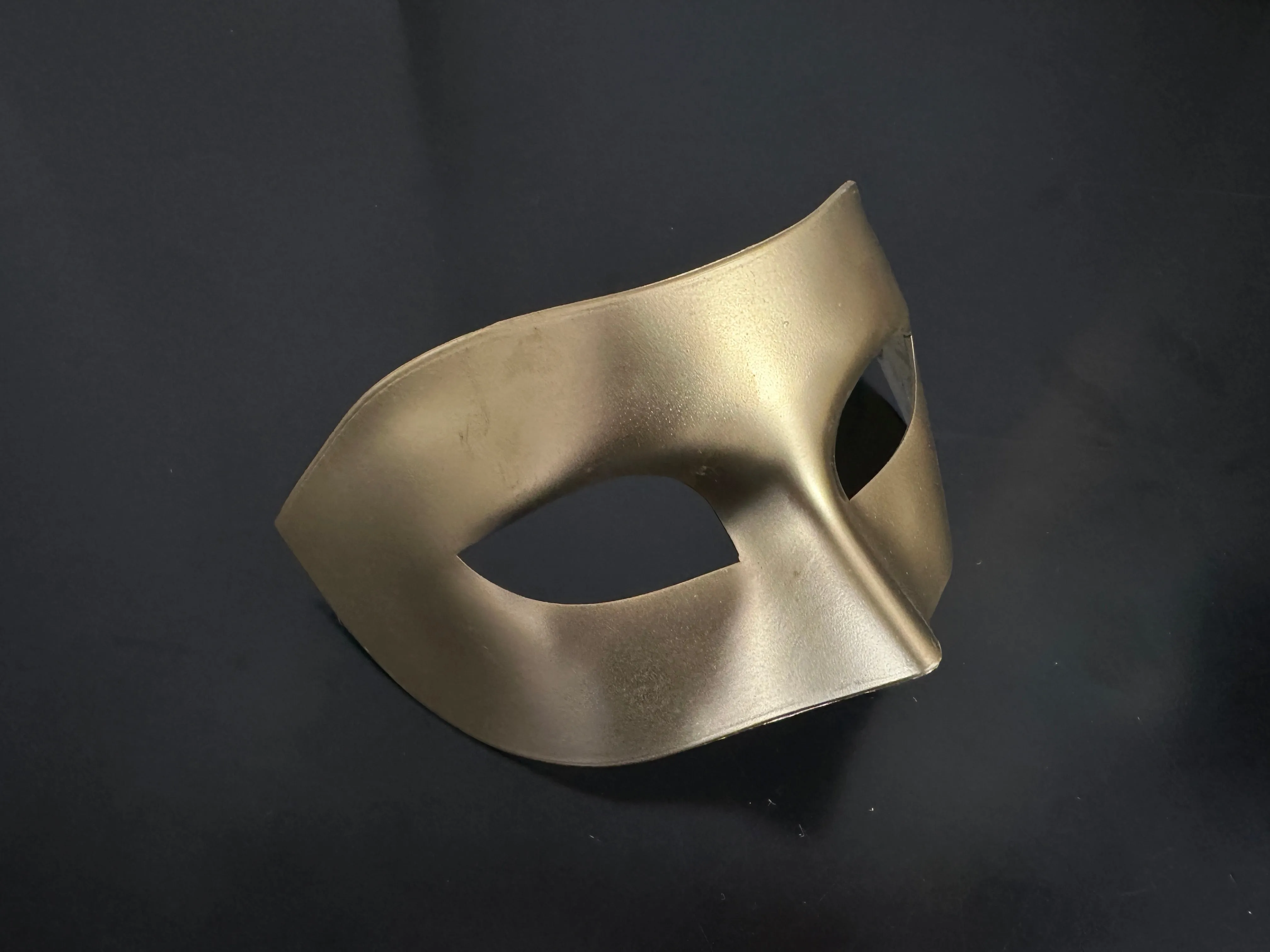 Vamp Diaries Masks - Gold